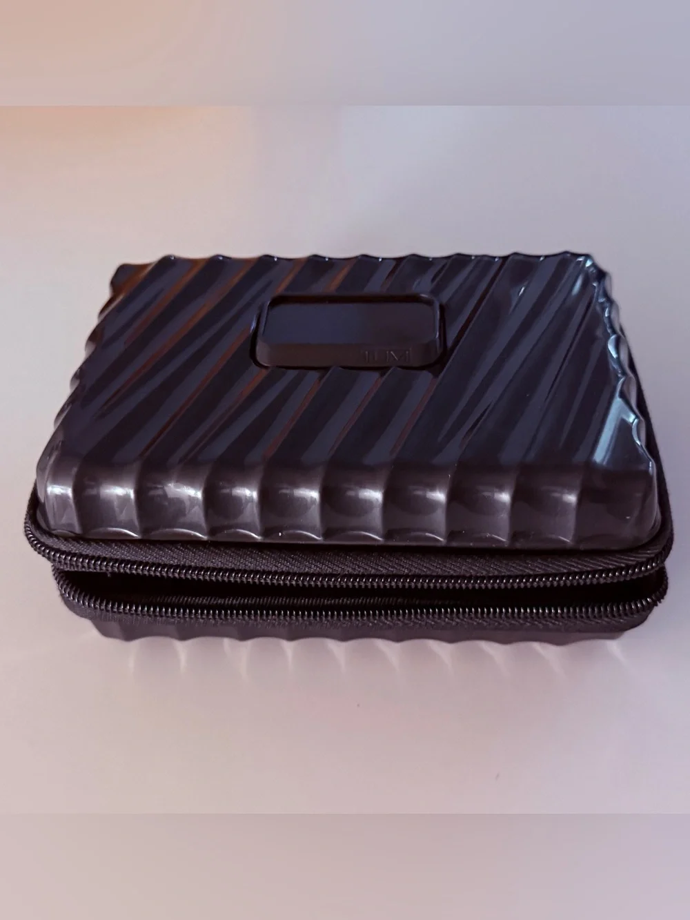 TUMI Hardshell Delta Airlines  Dop Kit